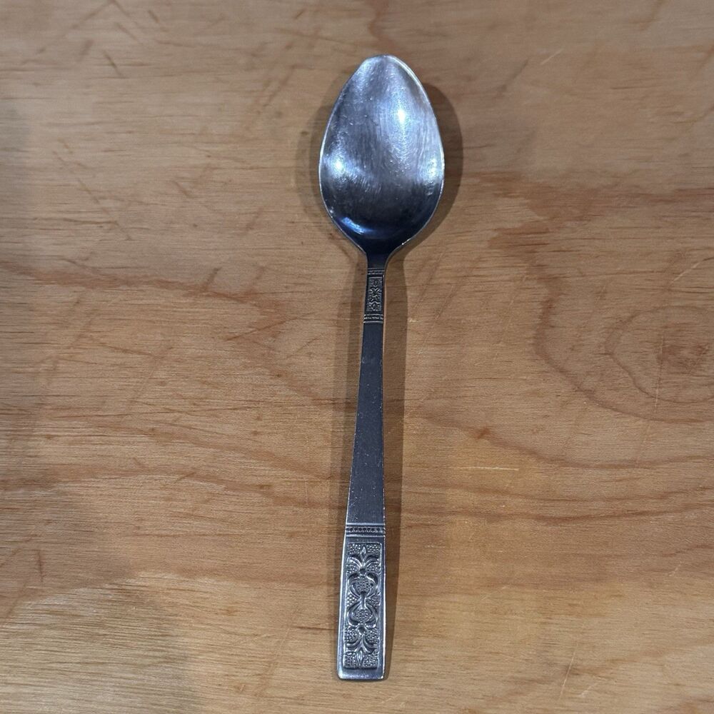 Vintage Customcraft Stainless Steel CUS3 Tea Spoon  Preowned